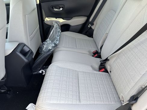 New 2026 Honda HR-V LX image 8