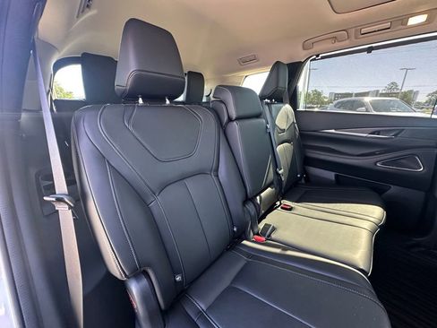 Used 2023 INFINITI QX60 Sensory w/ Cargo Package FWD image 27