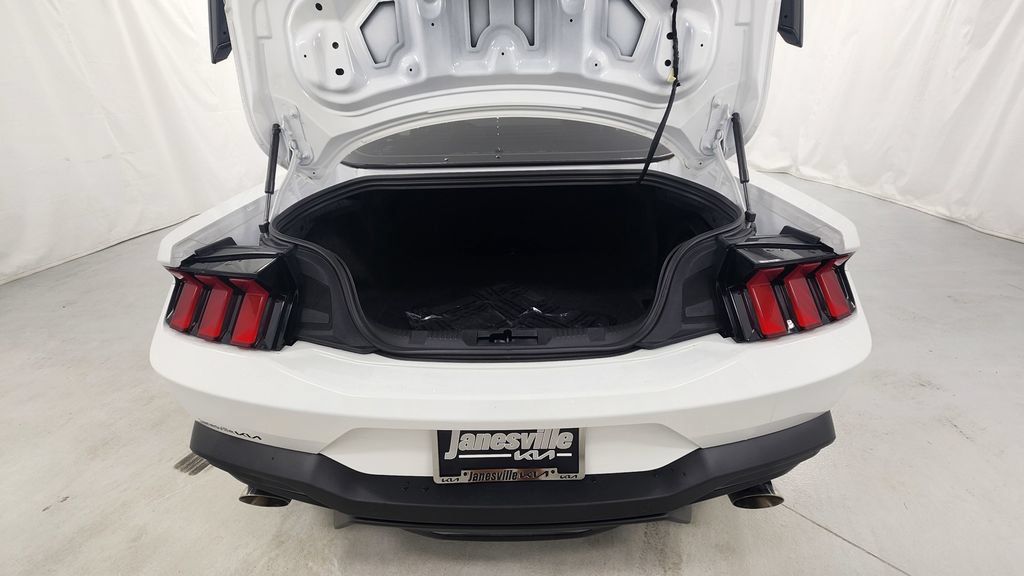 Used 2024 Ford Mustang GT Premium RWD image 14