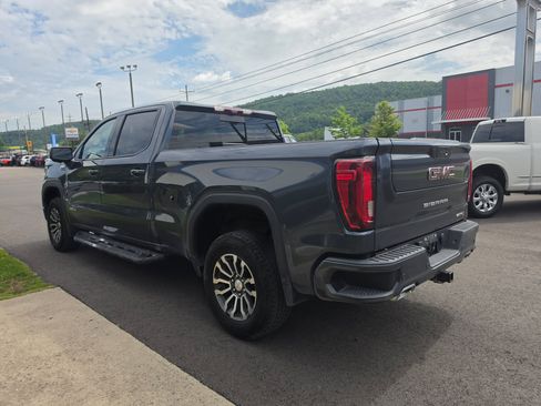 Used 2021 GMC Sierra 1500 AT4 w/ AT4 Value Package AWD/4WD image 6