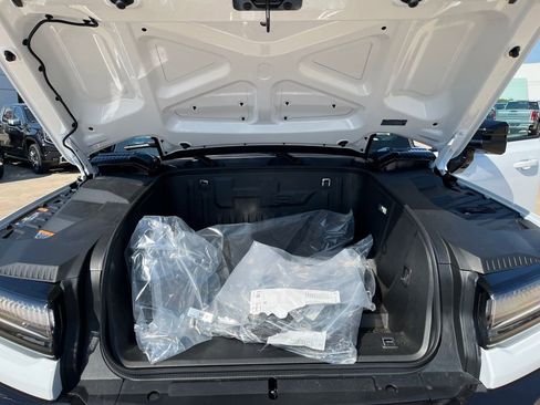 New 2026 GMC Hummer EV SUV image 22