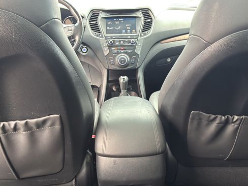 Used 2018 Hyundai Santa Fe Sport FWD image 26