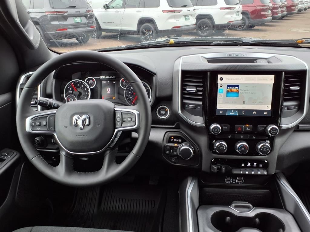 New 2025 RAM 1500 Big Horn AWD/4WD image 12