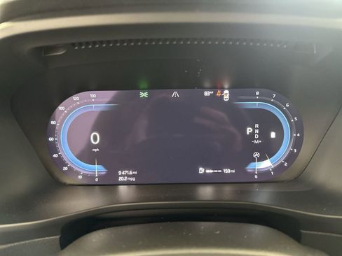 Used 2023 Volvo XC40 B5 Plus w/ Protection Package Premier image 15