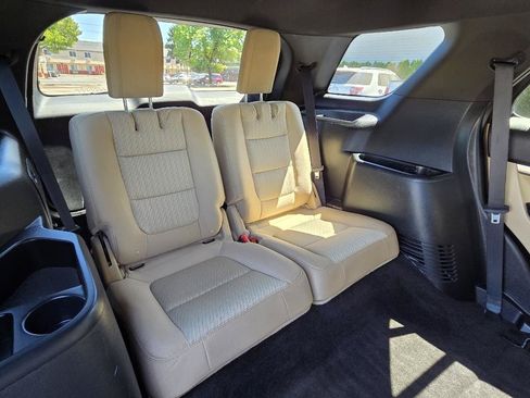 Used 2017 Ford Explorer 4WD image 18