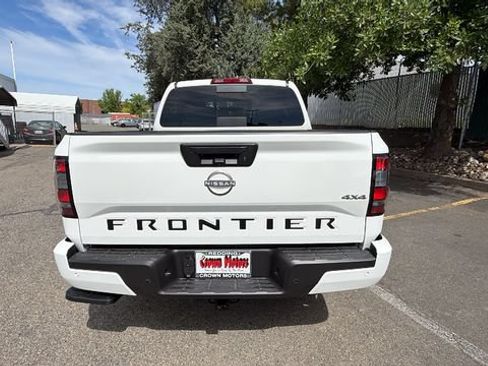 New 2026 Nissan Frontier SV w/ Tow Package AWD/4WD image 5
