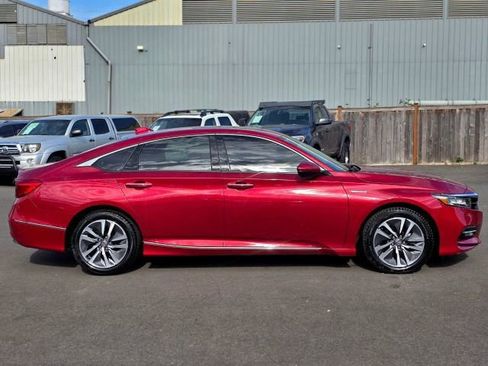 Used 2020 Honda Accord Touring image 8