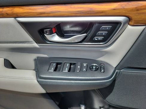 Used 2022 Honda CR-V Touring image 29
