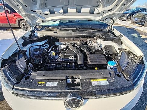 New 2026 Volkswagen Taos SE AWD/4WD image 18