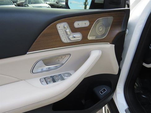 Certified 2022 Mercedes-Benz GLE 350 4MATIC image 9