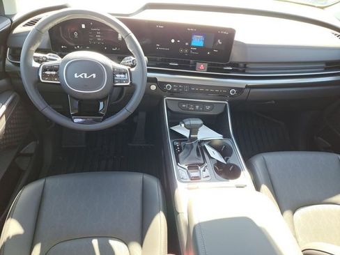 New 2026 Kia Carnival SX w/ SX Dark Edition Package FWD image 23