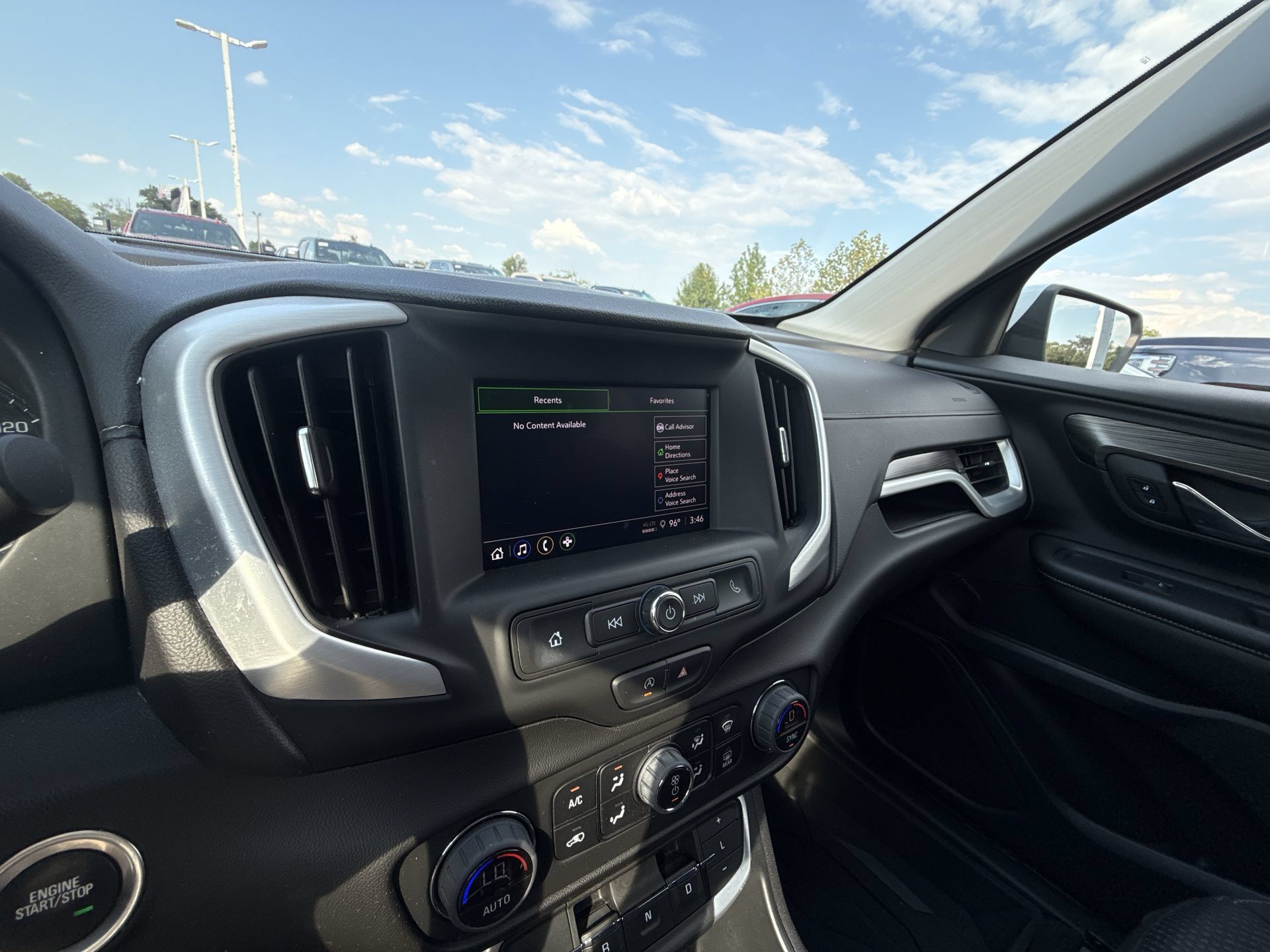 Used 2023 GMC Terrain SLE w/ Driver Convenience Package FWD image 20