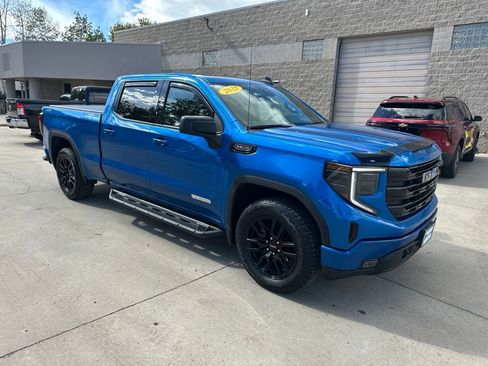 Used 2022 GMC Sierra 1500 Elevation w/ X31 Off-Road Package AWD/4WD image 32