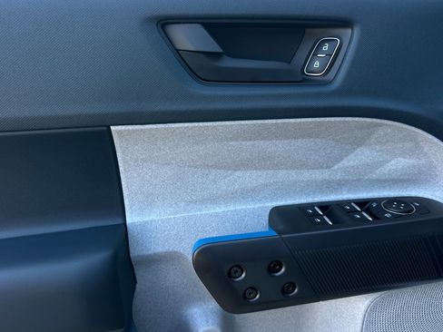 New 2025 Ford Maverick XLT w/ XLT Luxury Package image 10