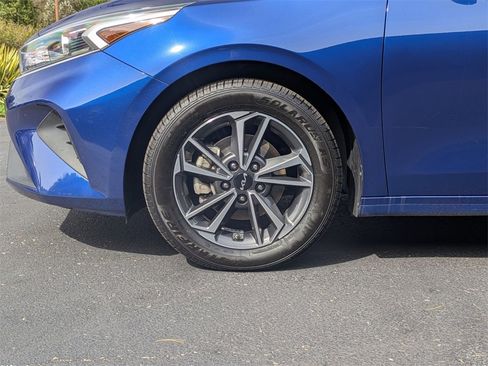 Used 2022 Kia Forte LXS image 8