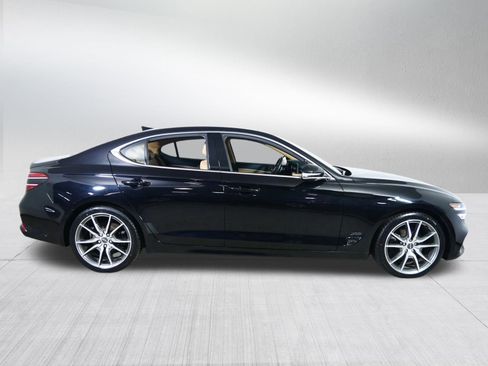 Used 2022 Genesis G70 2.0T w/ Prestige Package image 8