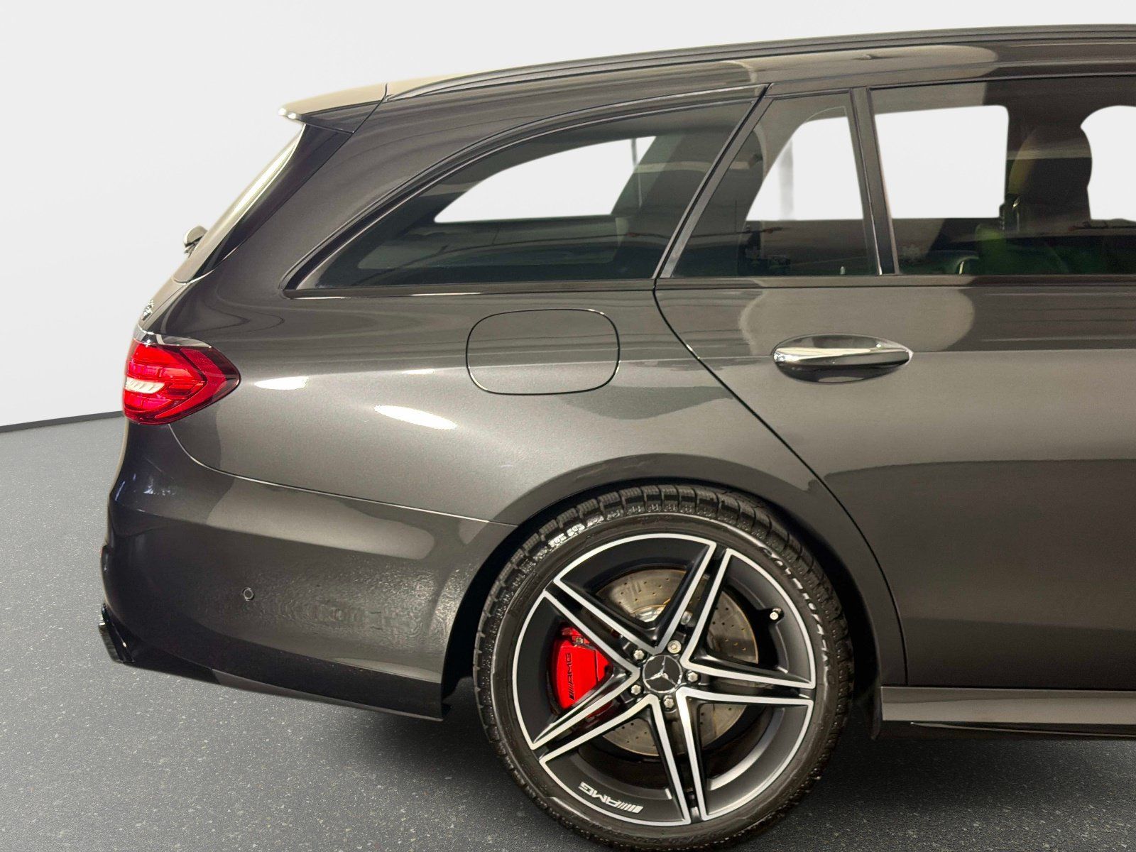 Used 2023 Mercedes-Benz E 63 AMG S image 19