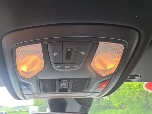 Used 2025 RAM 1500 Tradesman w/ Night Edition AWD/4WD image 29