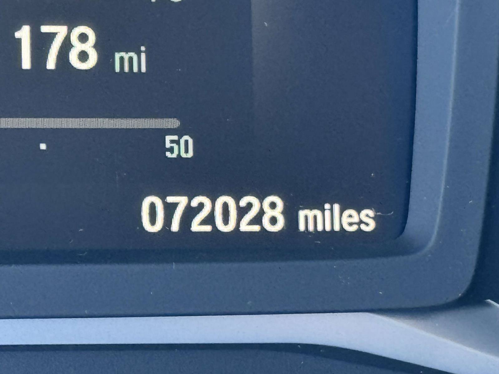 Used 2019 Honda Pilot Touring image 16