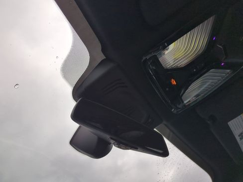 Used 2019 BMW X5 xDrive40i w/ M Sport Package image 26