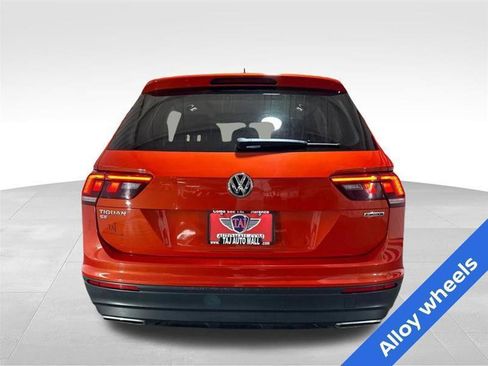 Used 2019 Volkswagen Tiguan SE w/ Panoramic Sunroof Package AWD/4WD image 6