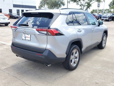 Used 2024 Toyota RAV4 XLE image 4