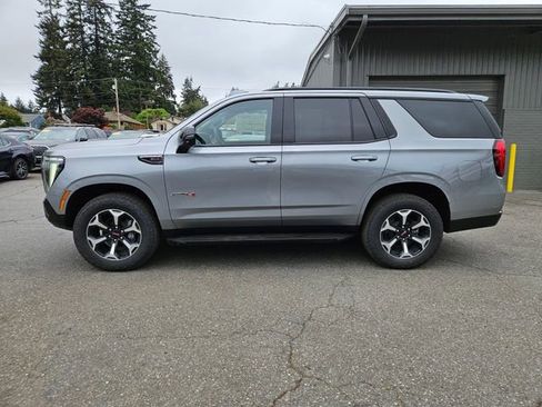 New 2026 GMC Yukon AT4 AWD/4WD image 2