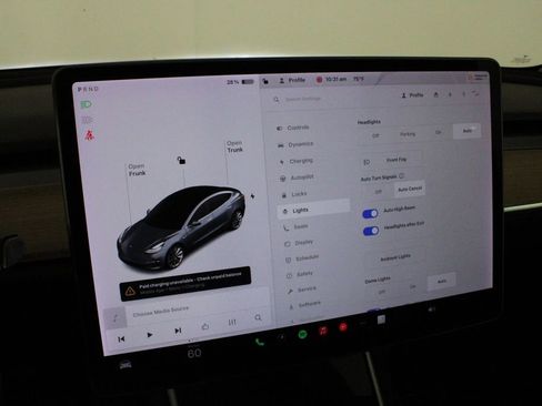 Used 2020 Tesla Model 3 Long Range image 35