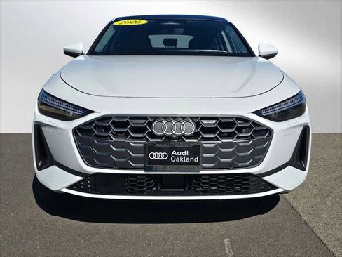Used 2025 Audi A5 2.0T Premium Plus w/ Premium Plus AWD/4WD image 9