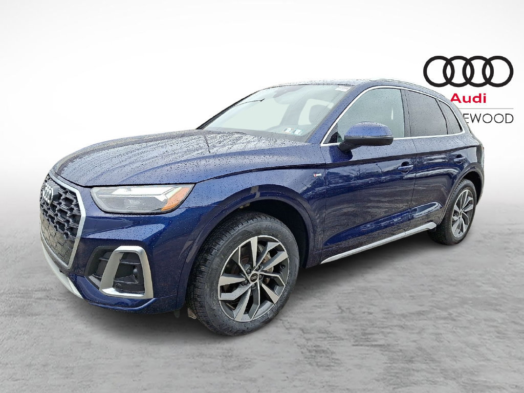 Certified 2023 Audi Q5 2.0T Premium w/ Convenience Package AWD/4WD image 3