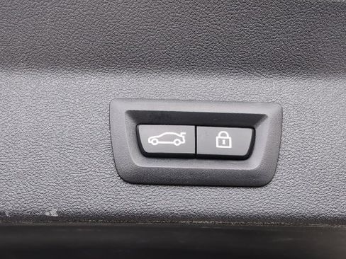 Used 2023 BMW X3 xDrive30i w/ Premium Package image 30