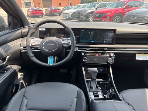 New 2025 Hyundai Tucson XRT image 18