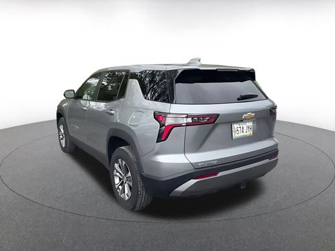 Used 2025 Chevrolet Equinox LT FWD image 11