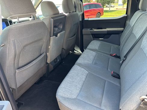 Used 2022 Ford F150 XLT w/ Trailer Tow Package image 11