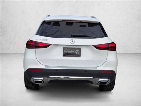 New 2026 Mercedes-Benz GLA 250 image 8
