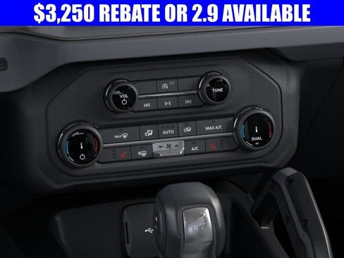 New 2025 Ford Bronco Big Bend w/ Black Diamond Package image 16