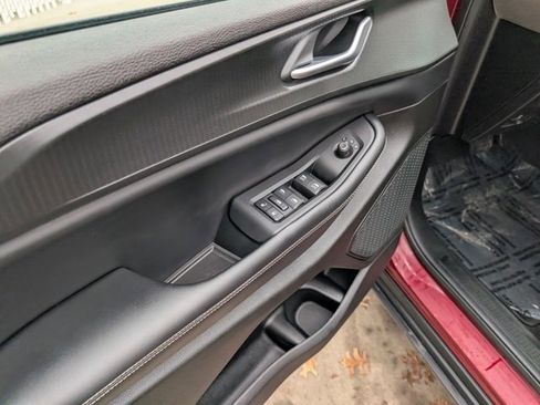 Used 2023 Jeep Grand Cherokee L Altitude image 10