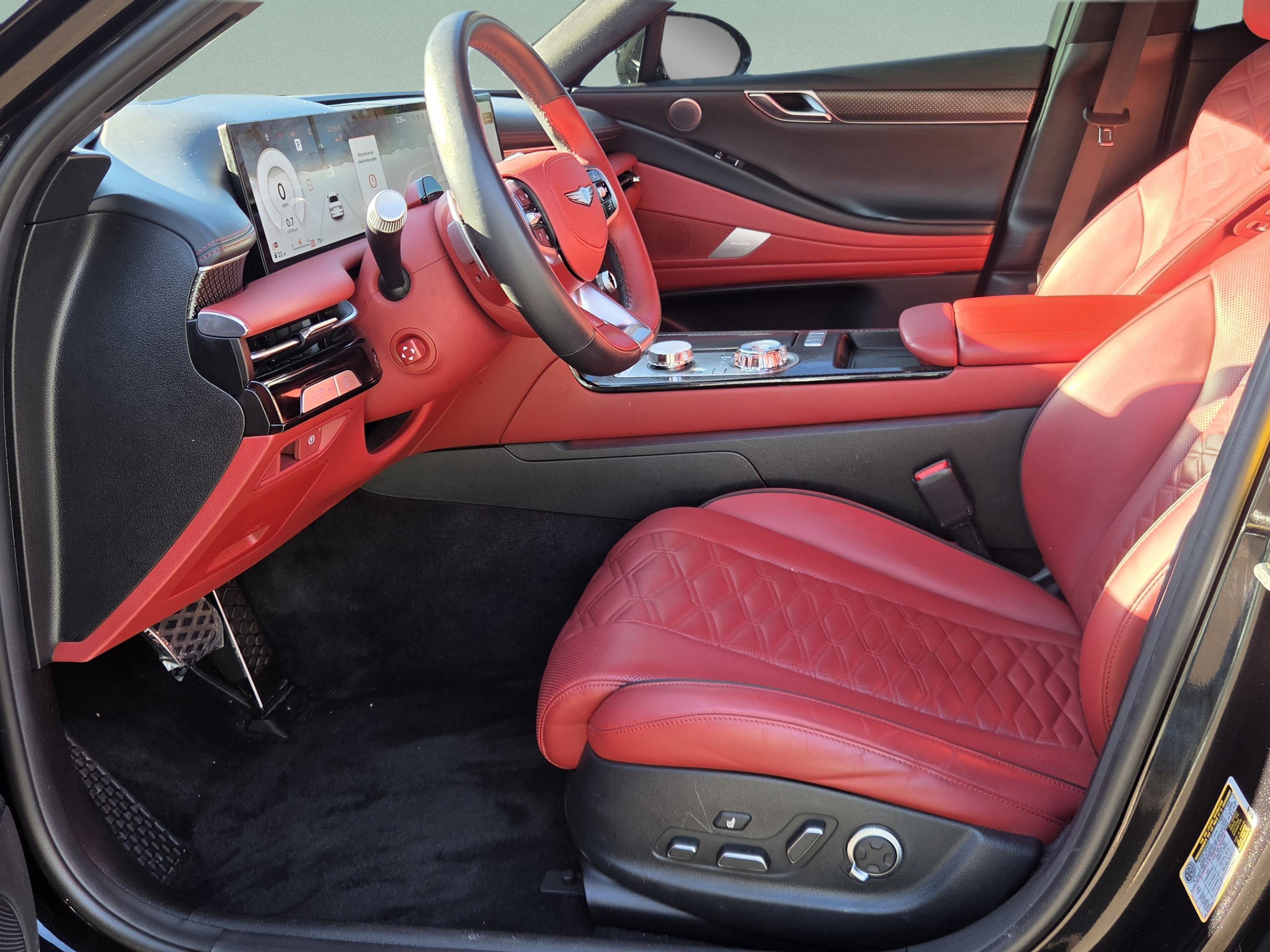 Used 2025 Genesis G80 3.5T Sport Prestige AWD/4WD image 13