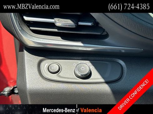 Used 2024 Buick Envista Preferred FWD image 22