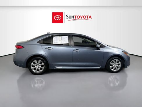 Used 2023 Toyota Corolla LE FWD image 2
