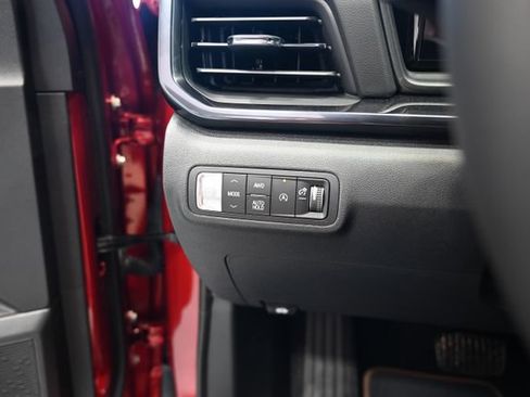 New 2026 GMC Terrain AT4 w/ Convenience Package III AWD/4WD image 24