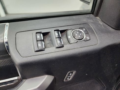 Used 2019 Ford F150 XLT w/ Equipment Group 302A Luxury image 38