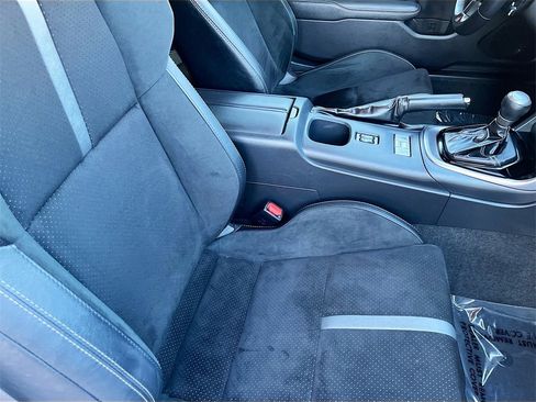 Used 2023 Toyota GR86 Premium image 25