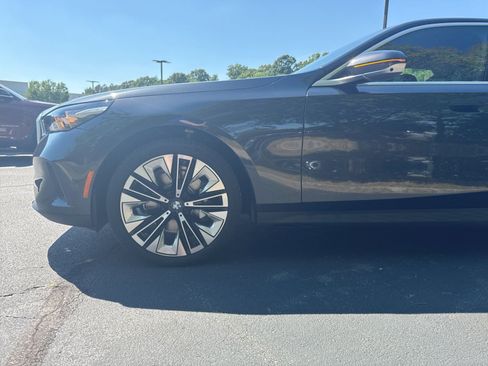 New 2026 BMW 530i xDrive AWD/4WD image 7