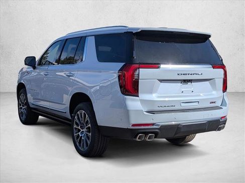 New 2026 GMC Yukon Denali w/ Denali Reserve Package image 9