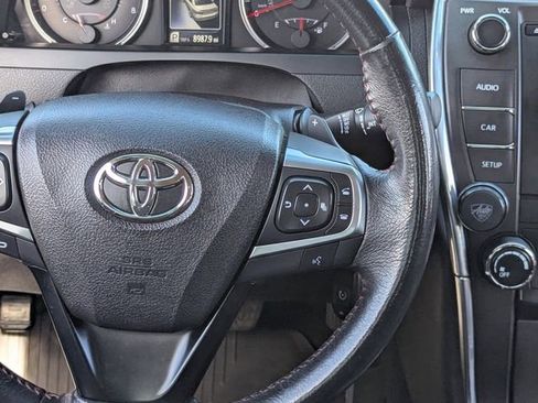 Used 2017 Toyota Camry SE image 20