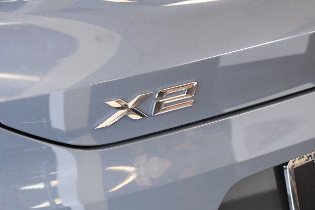 Used 2023 BMW X2 xDrive28i AWD/4WD image 12