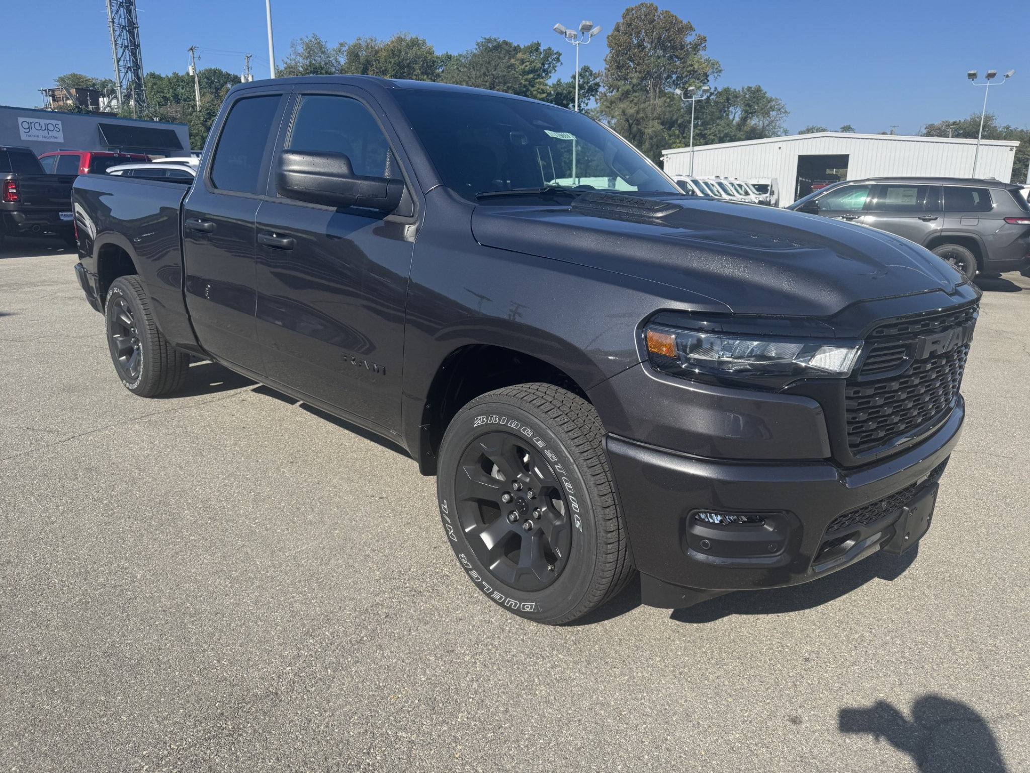 New 2026 RAM 1500 Express AWD/4WD image 2