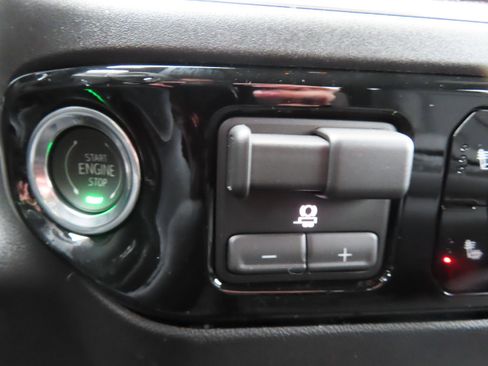 New 2026 Chevrolet Silverado 3500 LT w/ All Star Edition image 32