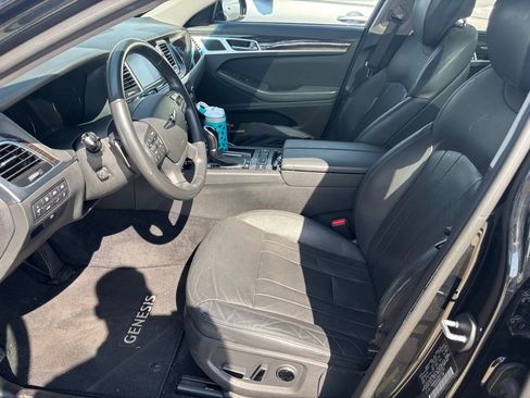 Used 2017 Genesis G80 3.8 w/ Option Group 02 image 7